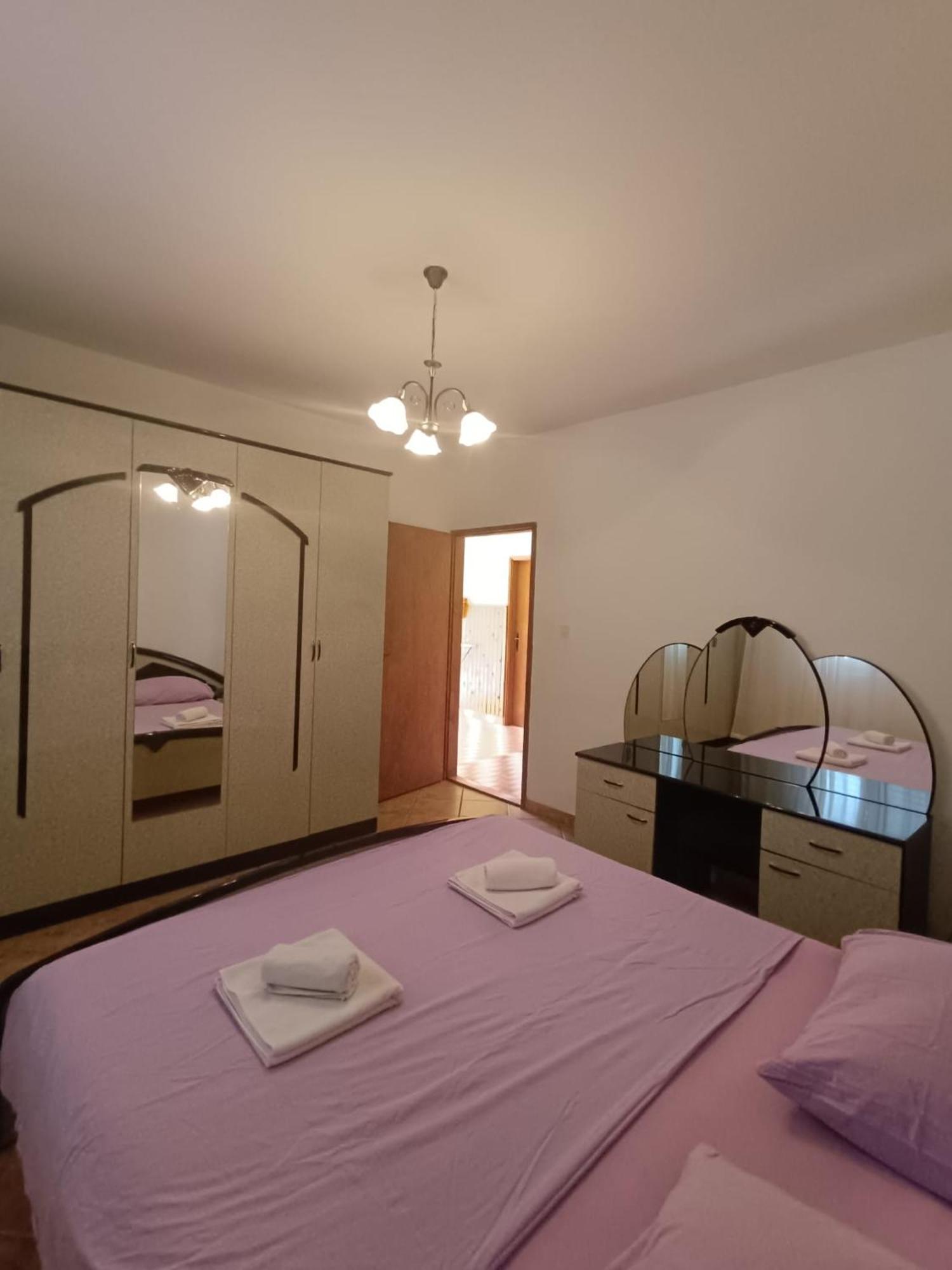 Apartmani Iva Tribanj-Kruscica Exterior photo